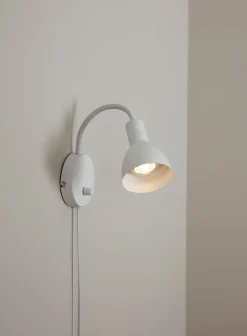 Bent vegglampe