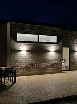 Brick utelampe vegg opp/ned - dimbar