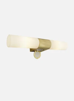 Cosenza dobbel baderomslampe - m/stikkontakt IP44