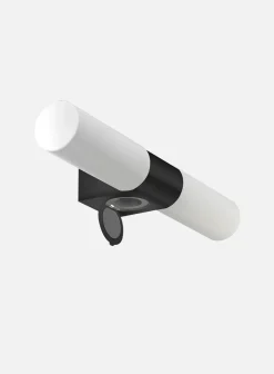 Cosenza dobbel baderomslampe - m/stikkontakt IP44