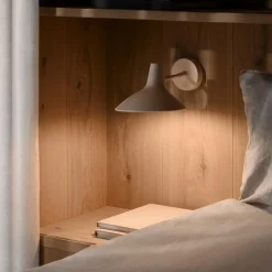 Darci Short vegglampe