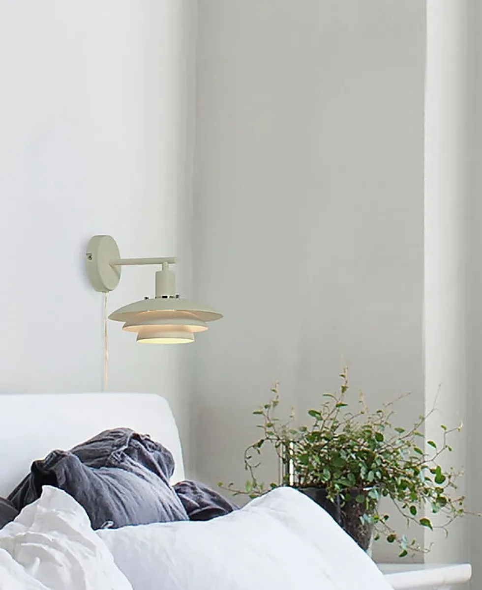 Epsilon vegglampe