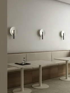Furiko vegglampe