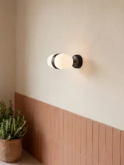 Hall vegglampe - IP65
