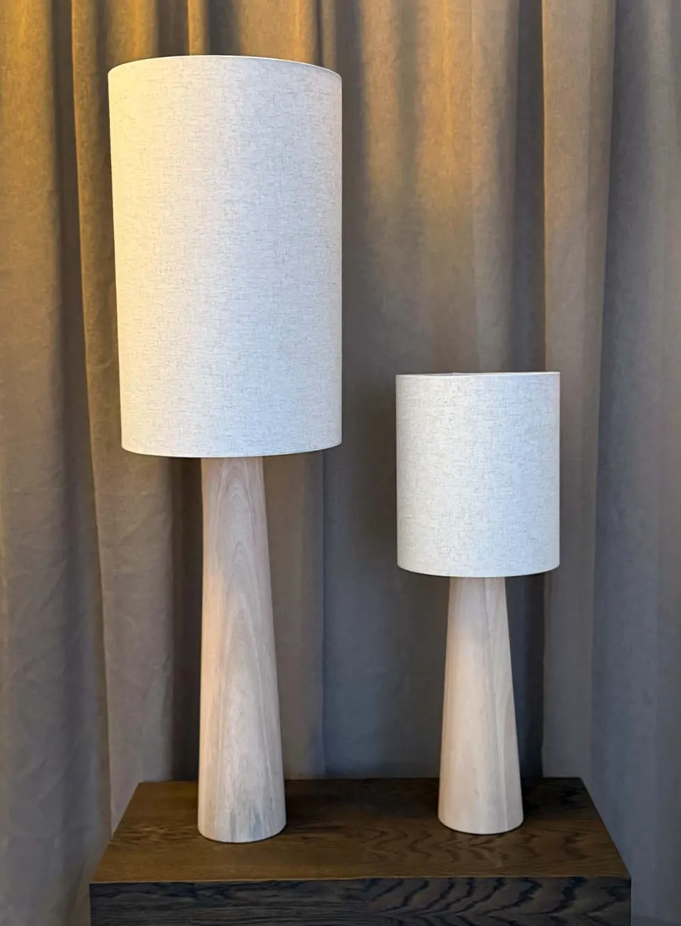 Linde bordlampe med skjerm - h74
