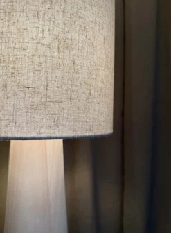 Linde gulvlampe med skjerm - h127