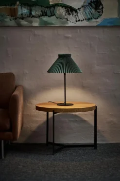 LK334 bordlampe m/skjerm