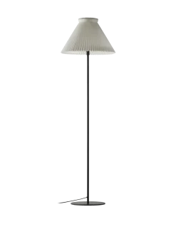 LK334 gulvlampe m/skjerm