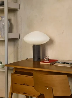 Mist AP17 bordlampe