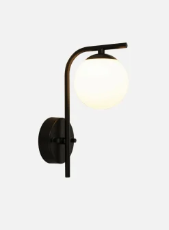 Nicosia vegglampe - Svart/opalhvit