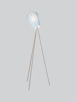 Oslo Wood gulvlampe stål med skjerm