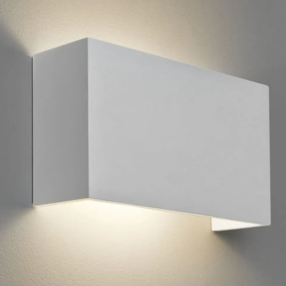 Pella 325 vegglampe opp/ned IP20 E27 - Hvit