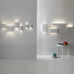Pella 325 vegglampe opp/ned IP20 E27 - Hvit