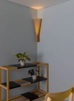 Secto 4236 vegglampe for hjørne
