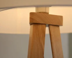 Silvanus gulvlampe med skjerm - h148