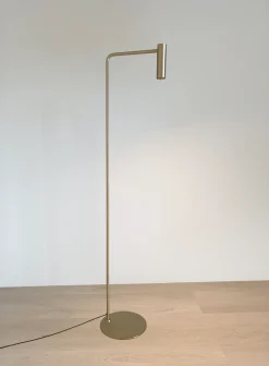 Slim gulvlampe