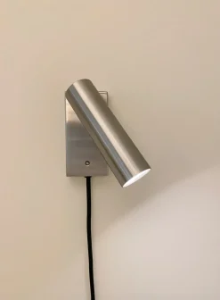 Slim vegglampe