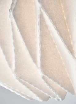 Softly pleated medium Ø42