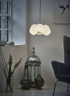 The Bouquet 3 medium taklampe