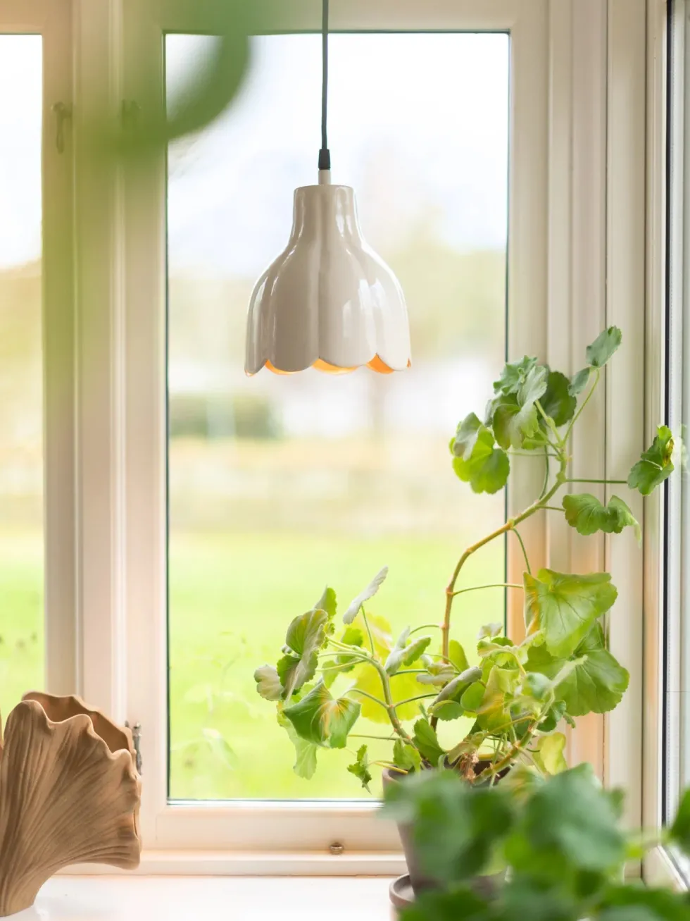 Tulippa tak/vinduspendel - 3,5m ledning