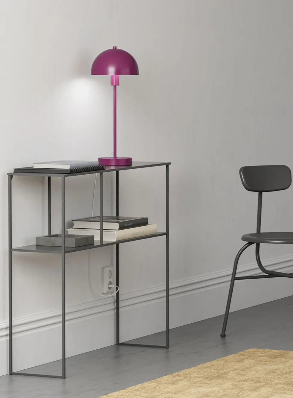 Vienda bordlampe - med metallskjerm - h50